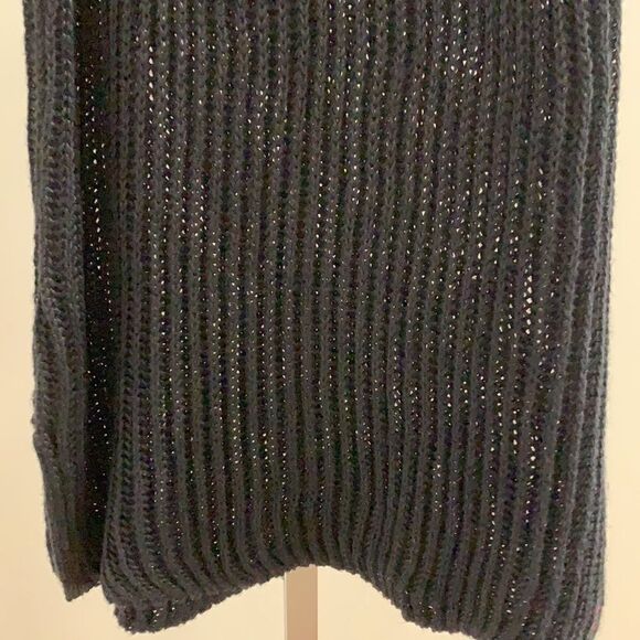 N:Philanthropy Tapa Tank  - Picture 7 of 9